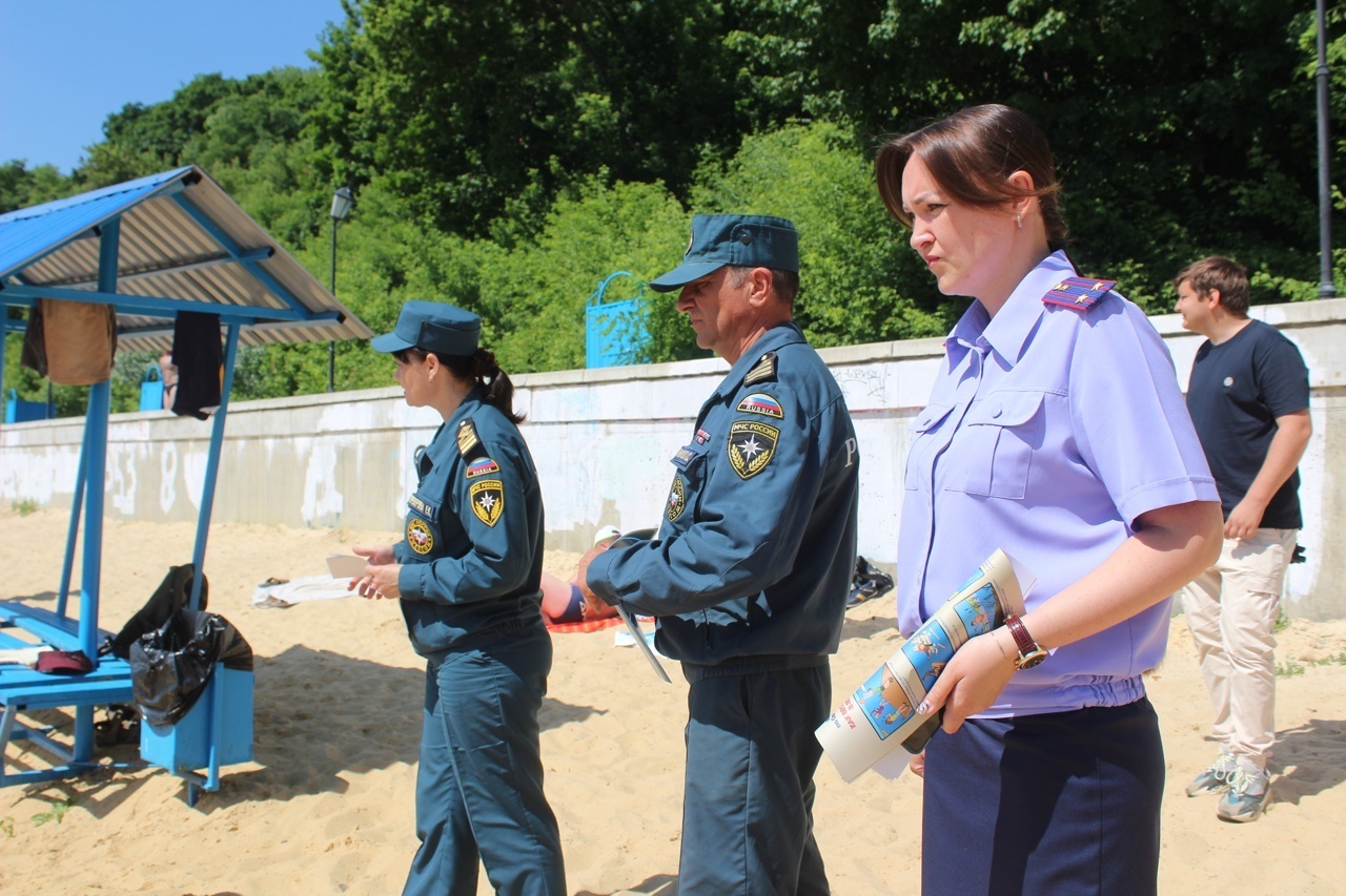 В Орле сотрудники МЧС и Следственного комитета провели совместный  профилактический рейд по водоёмам - Новости - Главное управление МЧС России  по Орловской области