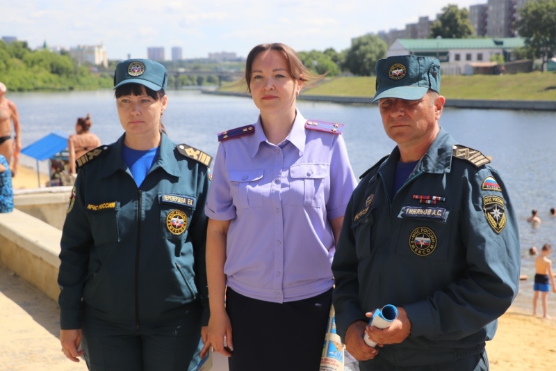 В Орле сотрудники МЧС и Следственного комитета провели совместный профилактический рейд по водоёмам