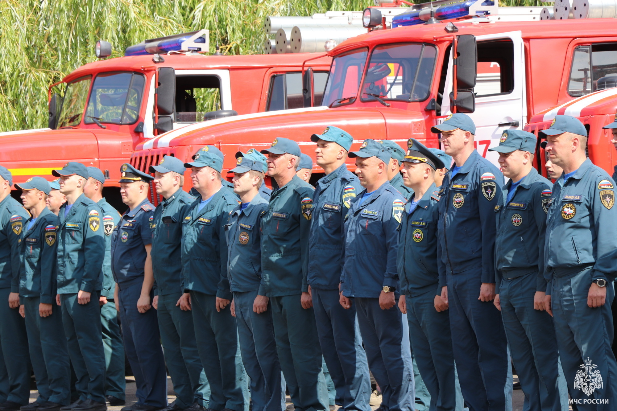 Пожарные и спасатели обеспечивают безопасность во время проведения выборов  - Новости - Главное управление МЧС России по Орловской области